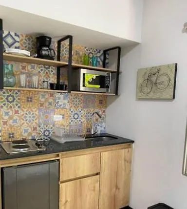 Alojamiento Que Permite Mascota En Medellin A103 By Roots Rentals