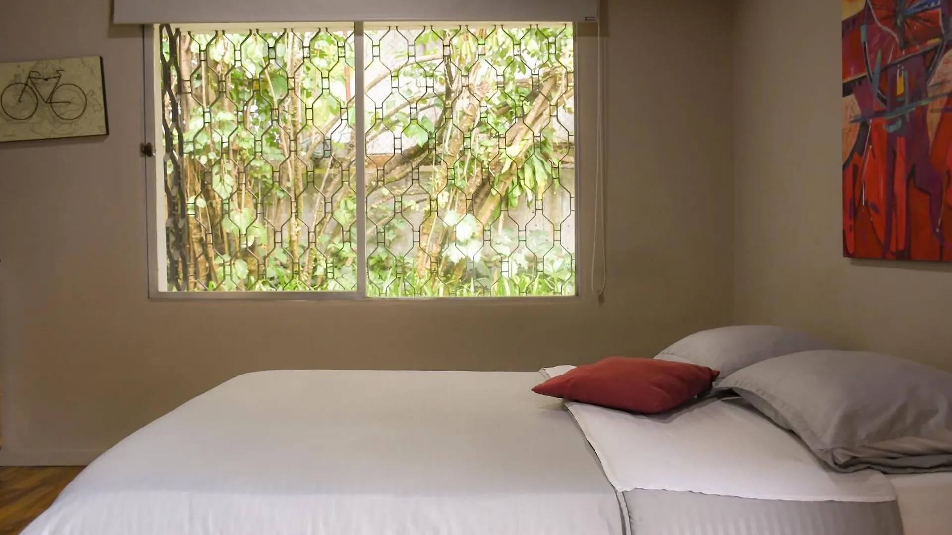 Apartment Alojamiento Que Permite Mascota En Medellin A103 By Roots Rentals Colombia