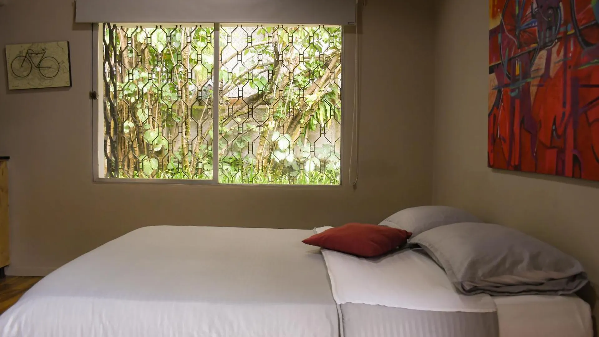 Alojamiento Que Permite Mascota En Medellin A103 By Roots Rentals 0*,